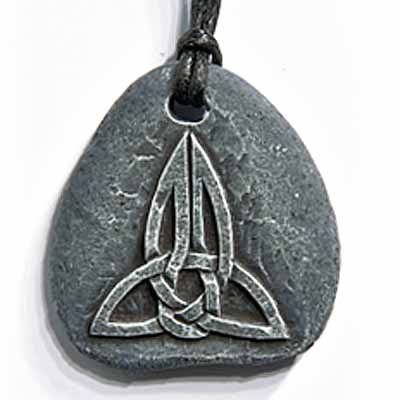 Celtic Pendant R24