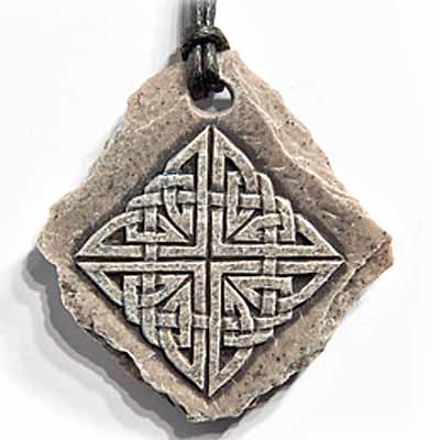 Celtic Pendant R31